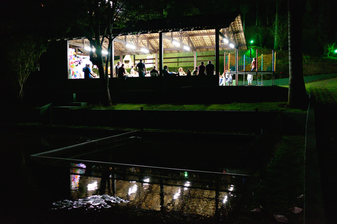 Mesa decorada de festa de 1 ano